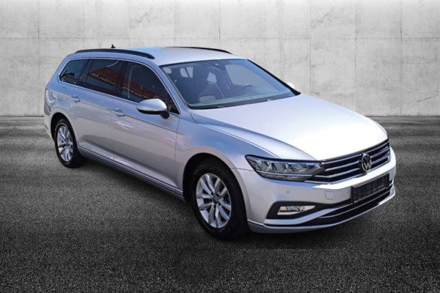 Volkswagen Passat Variant 2.0 TDI SCR 122 CV EVO DSG Business - foto 2 di 4