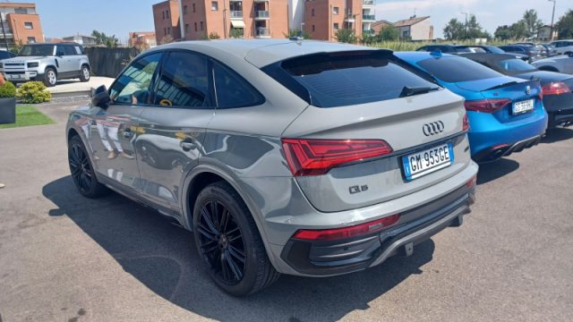 Audi Q5 SPB 35 TDI S tronic S line - foto 2 di 4
