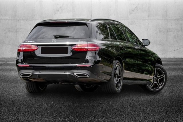 Mercedes-Benz E 300 de S.W. 4Matic Auto Plug in hybrid Premium - foto 2 di 4