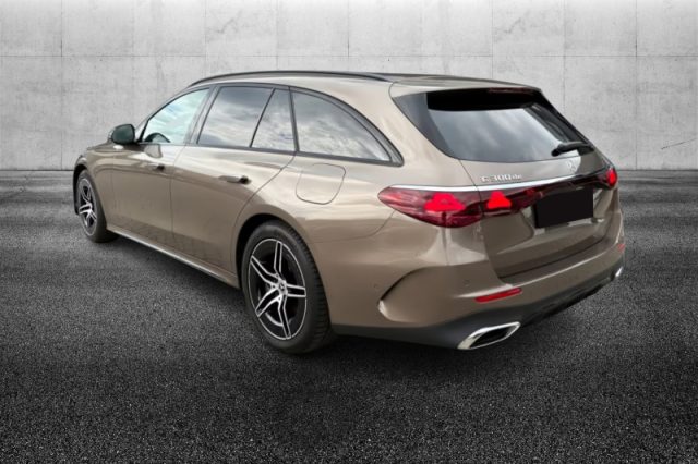 Mercedes-Benz E 300 de hybrid EQ S.W. AMG Line Advanced - foto 3 di 4