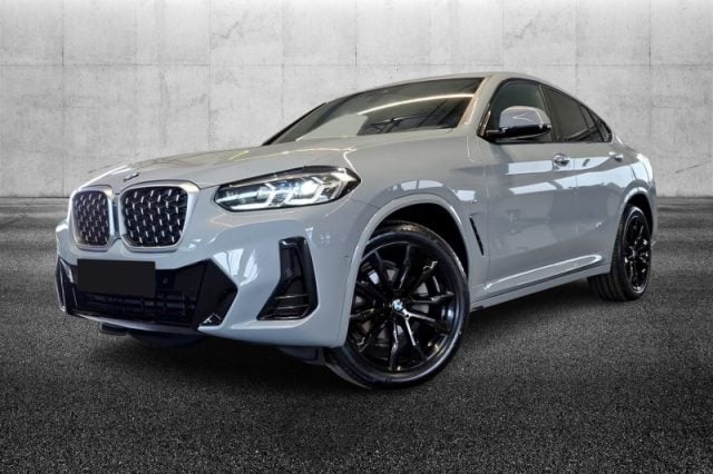 BMW X4 xDrive20d 48V Msport, del 2025, 11.600 km, in vendita a Pieve Di Cento (BO)