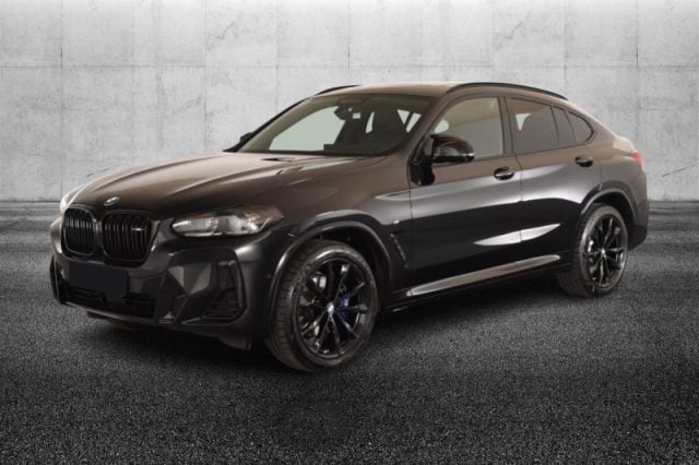 BMW X4 xDriveM40d 48V, del 2023, 39.700 km, in vendita a Pieve Di Cento (BO)