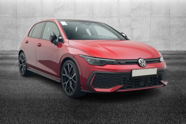 Volkswagen Golf 2.0 TSI DSG GTI - foto 2 di 4