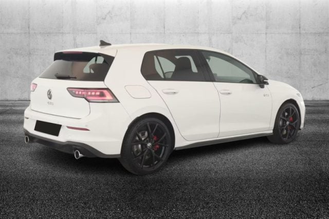 Volkswagen Golf 2.0 TSI DSG GTI - foto 2 di 4