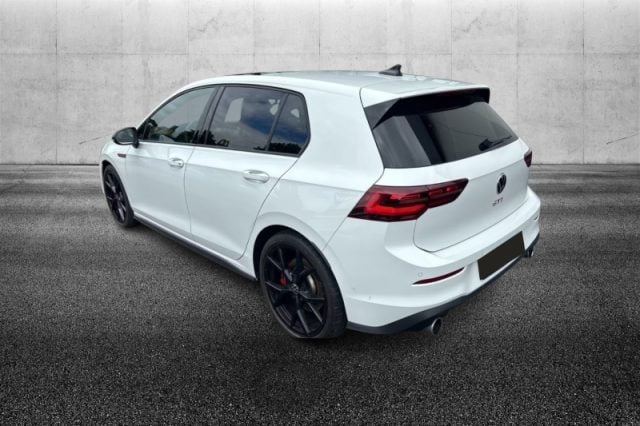Volkswagen Golf 2.0 TSI DSG GTI - foto 2 di 4