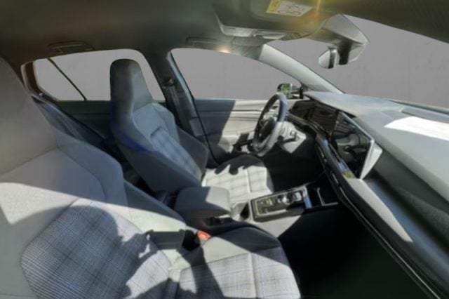 Volkswagen Golf 1.4 Plug-In Hybrid DSG GTE - foto 3 di 3
