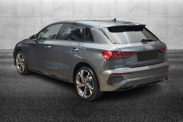 Audi A3 SPB 45 TFSI e S tronic S line edition - foto 2 di 4
