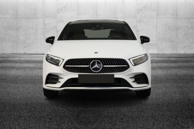 Mercedes-Benz A 250 Automatic 4Matic AMG Line Premium - foto 3 di 4