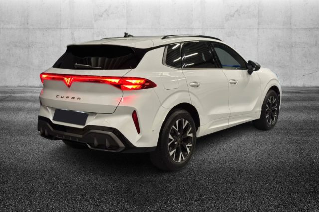 CUPRA Terramar 1.5 Hybrid DSG - foto 2 di 4