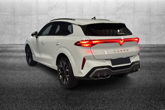 CUPRA Terramar 1.5 Hybrid DSG - foto 3 di 4
