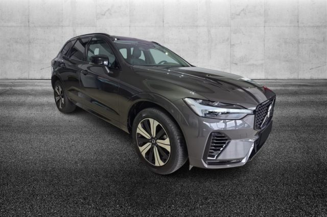 Volvo XC60 T6 Recharge Plug-in Hybrid AWD automatico Plus Da - foto 2 di 4