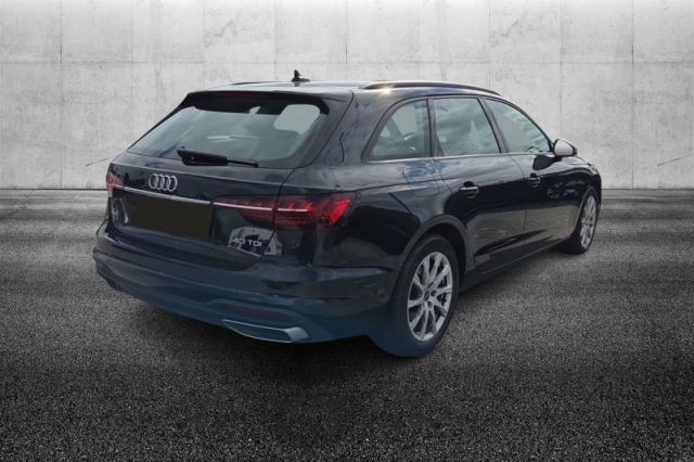 Audi A4 Avant 40 TDI S tronic - foto 2 di 4