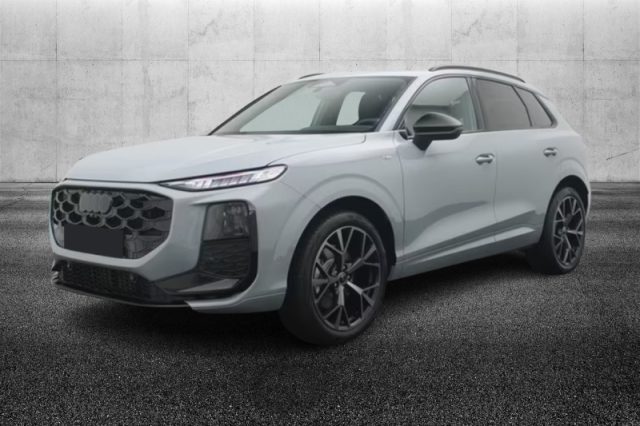 Audi Q3 TDI 110 kW S tronic S Line edition semestrale a PIEVE DI CENTO
