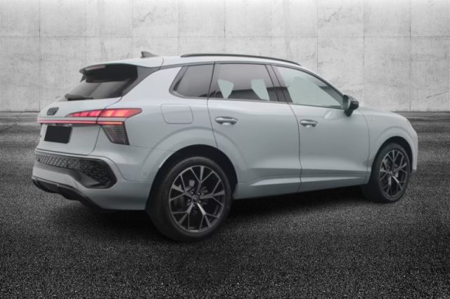 Audi Q3 TDI 110 kW S tronic S Line edition - foto 3 di 4