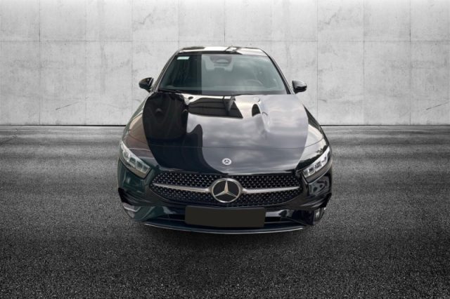 Mercedes-Benz A 200 d Automatic AMG Line Advanced Plus - foto 4 di 4