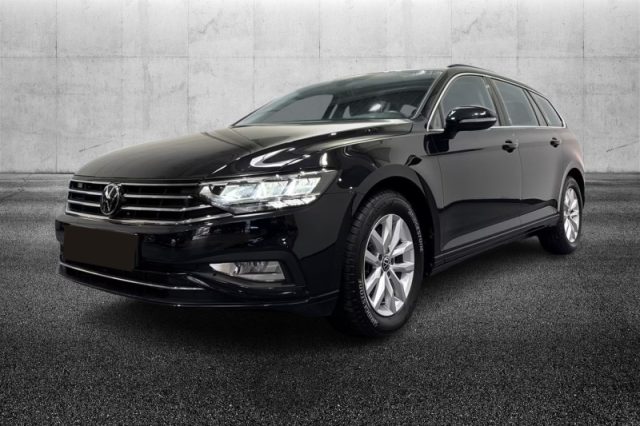 Volkswagen Passat Variant 2.0 TDI SCR EVO DSG Business usato a PIEVE DI CENTO