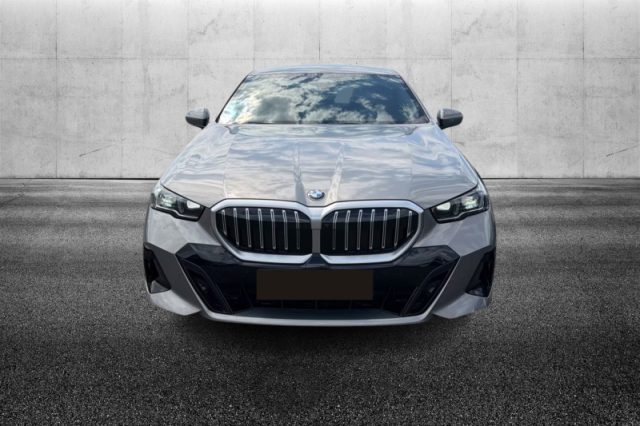 BMW 520 d 48V xDrive Msport - foto 4 di 4