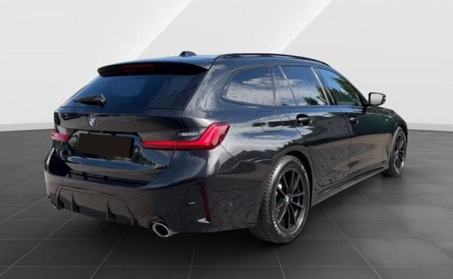 BMW 330 d 48V Touring Msport - foto 4 di 4