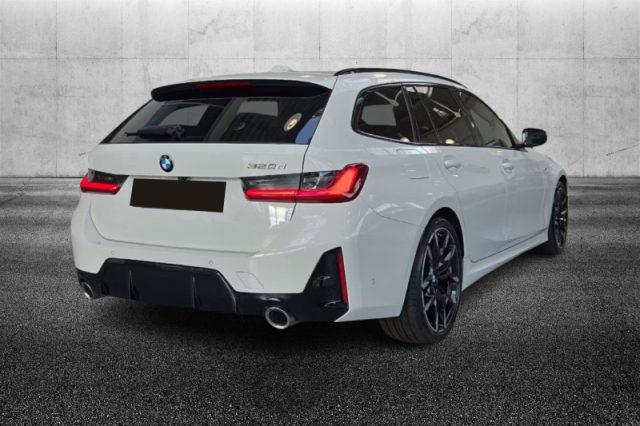 BMW 320 d 48V Touring Msport - foto 3 di 4
