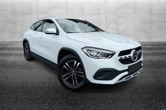 Mercedes-Benz GLA 200 d Automatic Executive usato a PIEVE DI CENTO