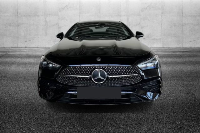 Mercedes-Benz CLE 300 4Matic Coupé AMG Line Premium - foto 4 di 4