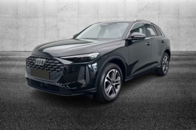 Audi Q5 TFSI 150 kW mHEV+ S tronic Business Advanced semestrale a PIEVE DI CENTO
