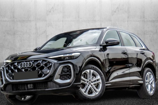 Audi Q5 TFSI 150 kW mHEV+ S tronic quattro S line edition semestrale a PIEVE DI CENTO