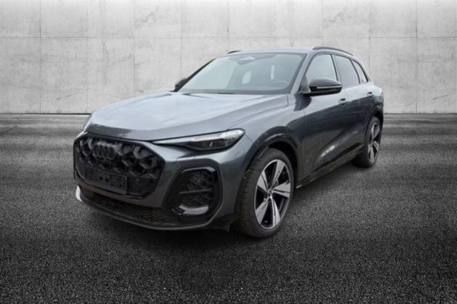 Audi Q5 TDI 150 kW mHEV+ S tronic quattro S line edition semestrale a PIEVE DI CENTO