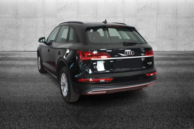 Audi Q5 40 TDI 204 CV quattro S tronic - foto 4 di 4