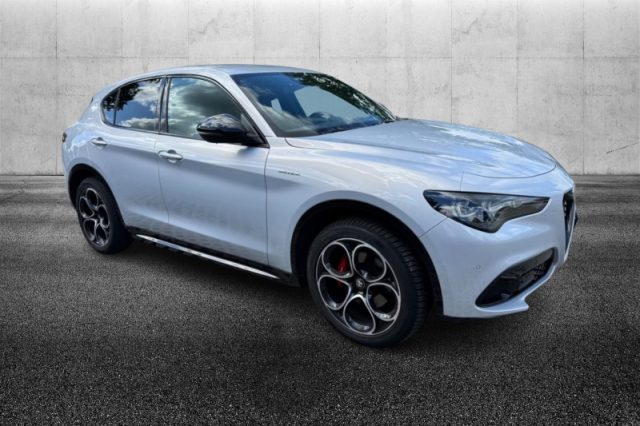 Alfa Romeo Stelvio 2.0 Turbo 280 CV AT8 Q4 Veloce - foto 2 di 4