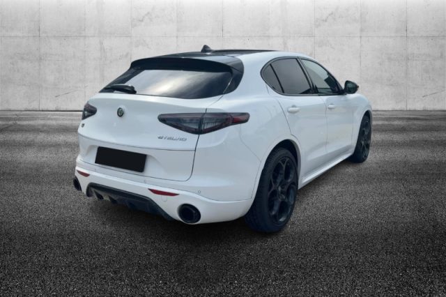 Alfa Romeo Stelvio 2.2 Turbodiesel 210 CV AT8 Q4 Tributo Italiano - foto 2 di 4