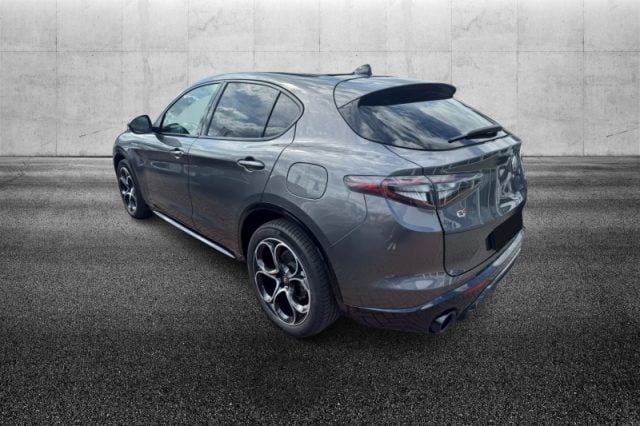 Alfa Romeo Stelvio 2.2 Turbodiesel 210 CV AT8 Q4 Veloce - foto 2 di 4