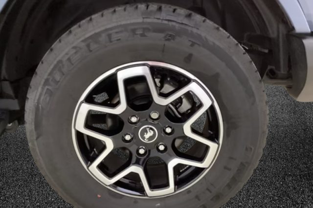 Ford Bronco 2.7 EcoBoost V6 335CV Outer Banks - foto 4 di 5