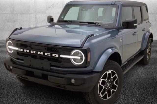 Ford Bronco 2.7 EcoBoost V6 335CV Outer Banks, del 2025, 6.700 km, in vendita a Pieve Di Cento (BO)