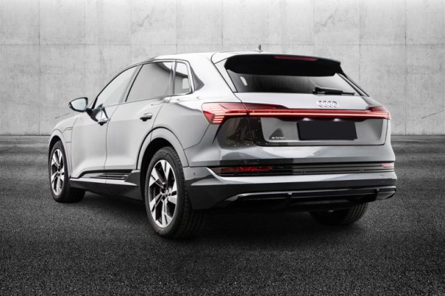 Audi e-tron 50 quattro S line edition - foto 4 di 4
