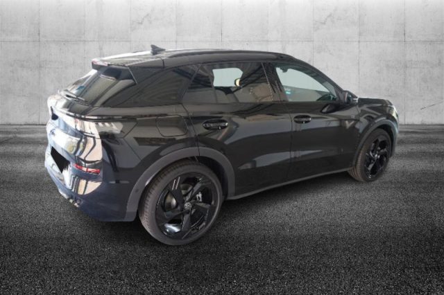 Volkswagen T-Roc 1.5 eTSI ACT 150 CV DSG R-Line - foto 3 di 4