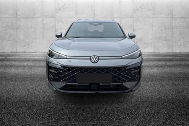 Volkswagen T-Roc 1.5 eTSI ACT 150 CV DSG R-Line - foto 4 di 4