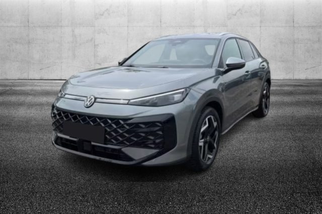 Volkswagen T-Roc 1.5 eTSI ACT 150 CV DSG R-Line semestrale a PIEVE DI CENTO
