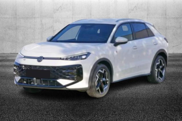 Volkswagen T-Roc 1.5 eTSI ACT 150 CV DSG R-Line, del 2026, 7.500 km, in vendita a Pieve Di Cento (BO)