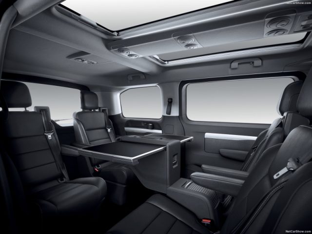 Peugeot Traveller 2.2 BlueHDi 180 S&amp;S EAT8 Standard Business - foto 4 di 8