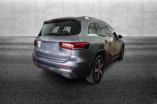Mercedes-Benz GLB 180 d Automatic Sport Plus - foto 2 di 8