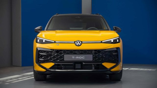 Volkswagen T-Roc 1.5 eTSI ACT DSG Style - foto 3 di 4
