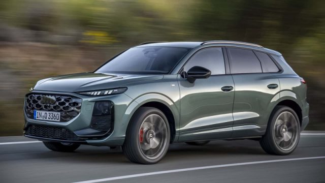 Audi Q3 SPB e-hybrid 200 kW S tronic S line edition - foto 2 di 4