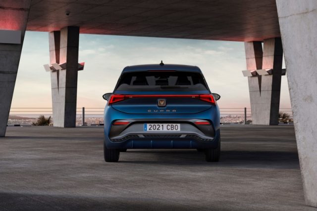 CUPRA Born 79kWh 231 CV Impulse+ - foto 4 di 4