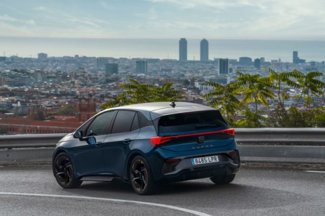 CUPRA Born 59kWh 231 CV Impulse+ - foto 3 di 4
