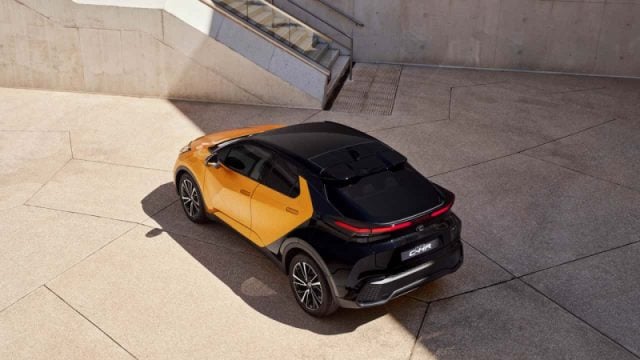 Toyota C-HR 1.8 HV GR Sport - foto 4 di 4