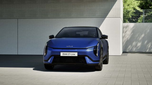 Kia EV4 81.4 kWh Long range GT-line Launch Edition - foto 3 di 4
