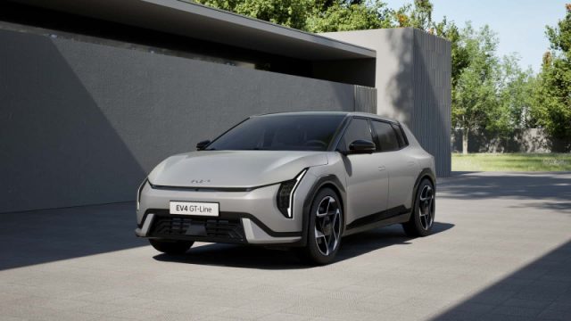Kia EV4 81.4 kWh Long range GT-line Launch Edition - foto 2 di 4