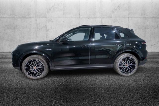 Porsche Cayenne 3.0 V6 E-Hybrid - foto 3 di 4