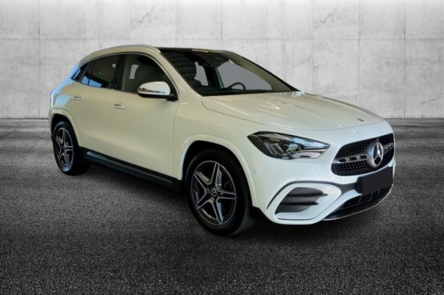 Mercedes-Benz GLA 250 Automatic 4Matic AMG Line Advanced Plus - foto 2 di 8